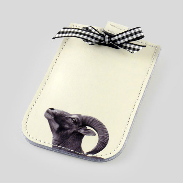 Smartphone cases Qonstanta